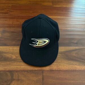 New Anaheim ducks nhl hockey black hat adidas 7 1/8